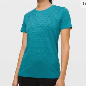Lululemon Breeze By Short Sleeve